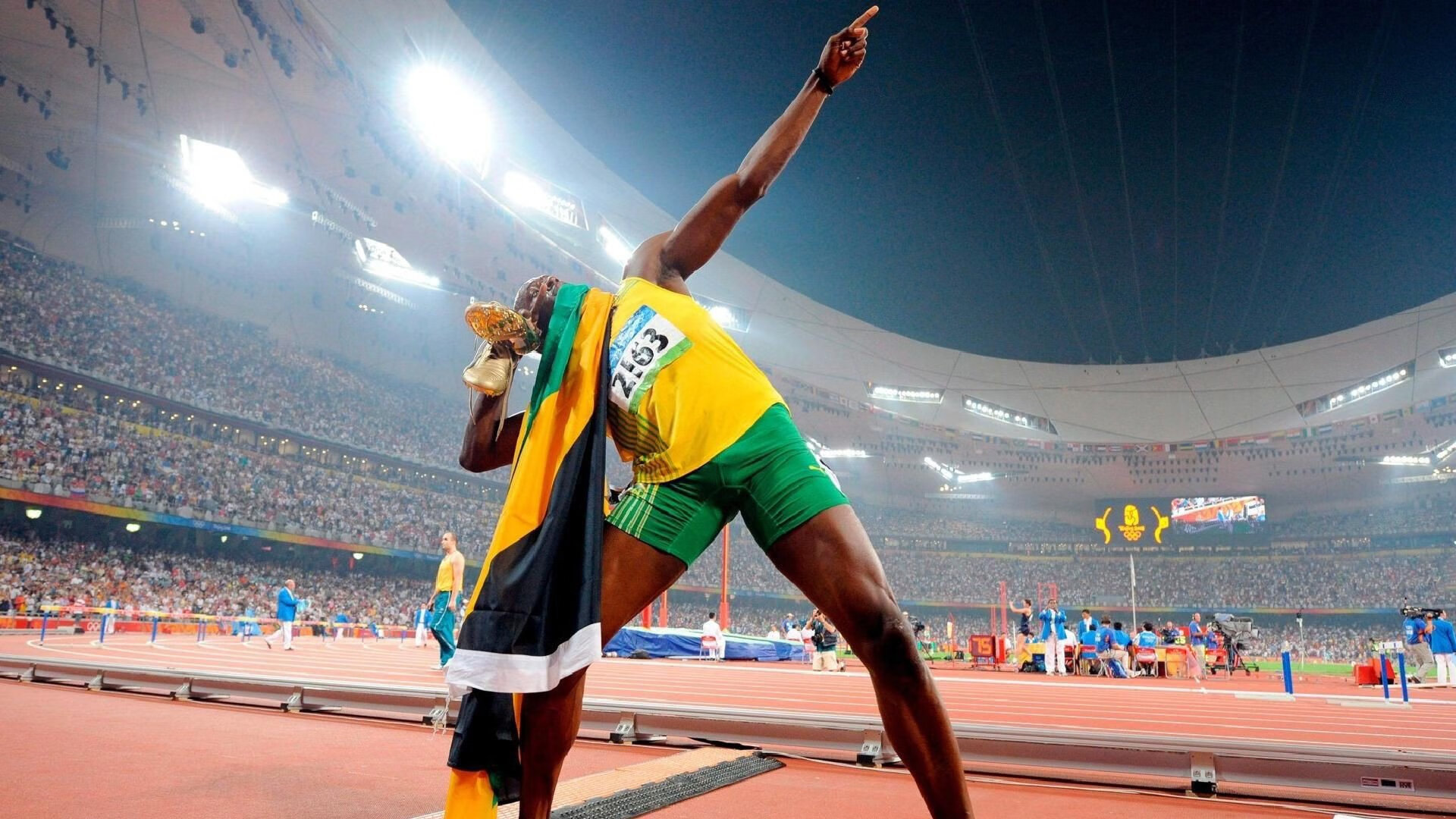 约基奇三双统治攻防!掘金轻取篮网,湖人旧将黯然失色