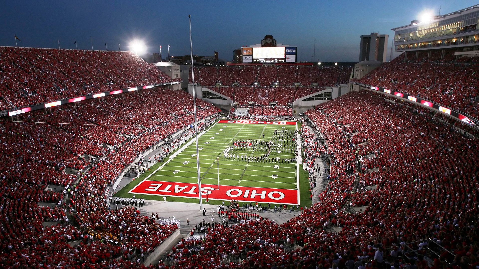 从角色球员到场上将军，霍勒迪的数据革命如何撕裂篮网防线？